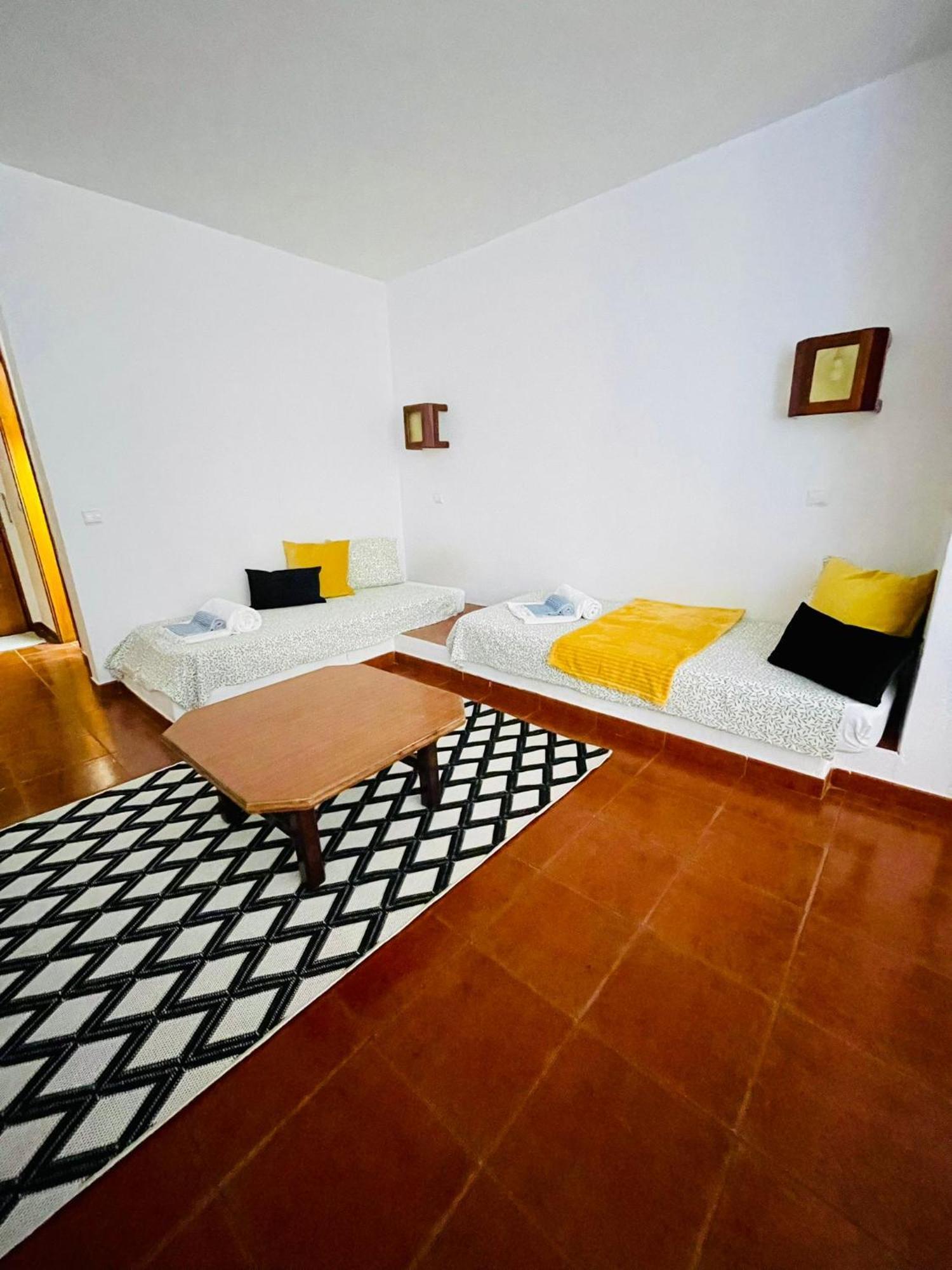 Appartement T1, Da Oura *